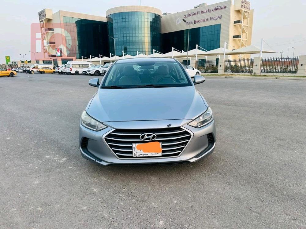 هیوندای ئەلەنترا